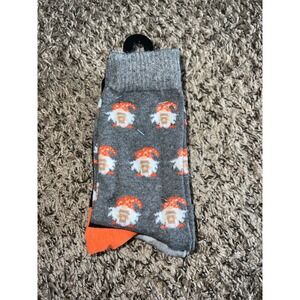 NWOT Women's gnome socks, gray/white checker, black‎ with orange heels/toes